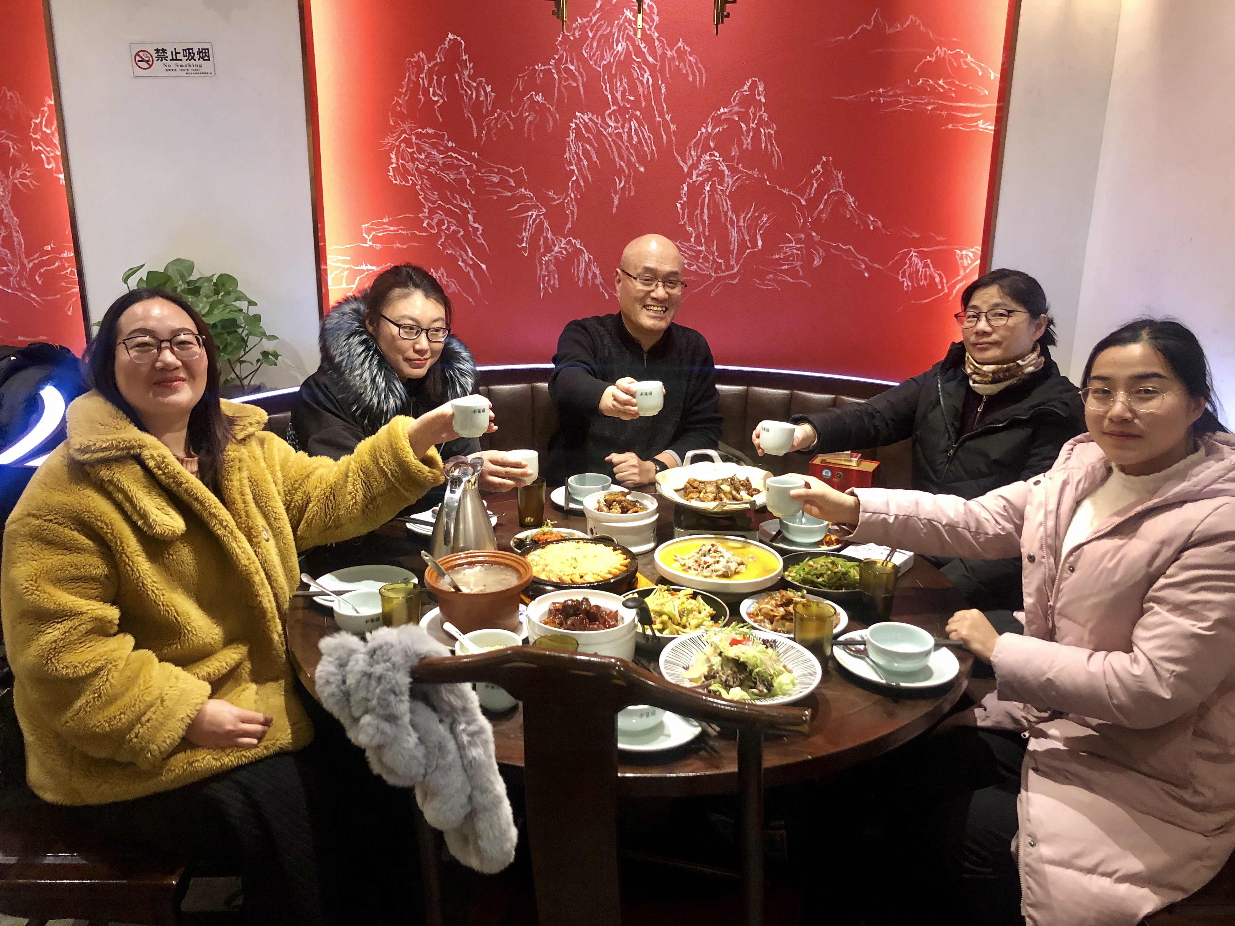 zoty中欧生日会 丨感谢有你，温暖前行！