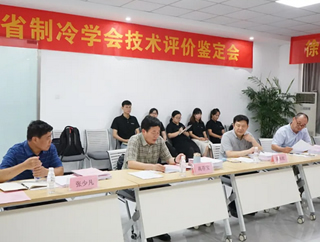 粉尘除尘设备厂家热烈：匦熘菔锌萍汲晒钅垦槭栈峒敖帐≈评溲Щ峒际跗兰奂ɑ嵊趜oty中欧科技成功举办！