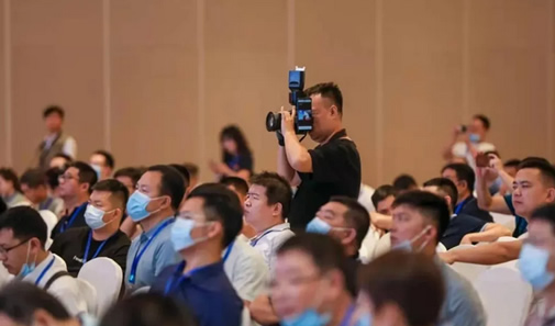 工业除尘设备厂家zoty中欧科技-热烈：氐诎私烊笆橇闲幸悼萍即蠡嵩猜淠唬